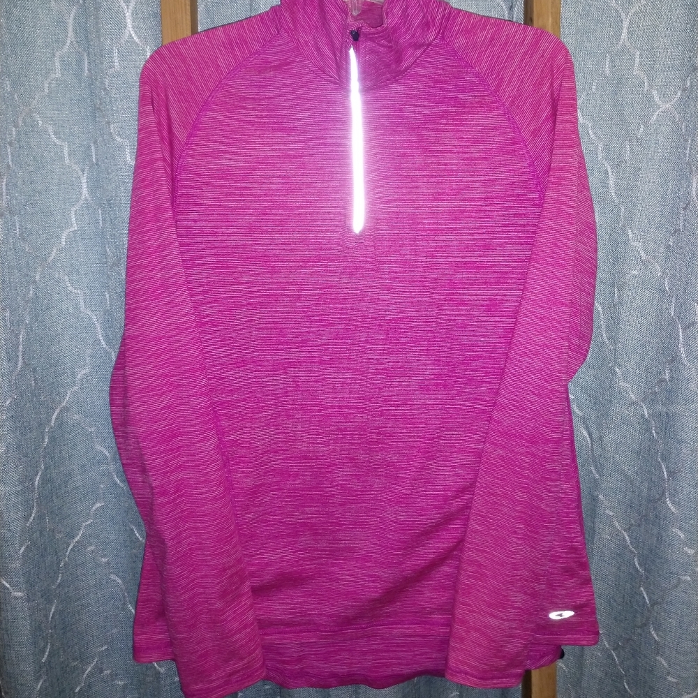 💗CHAMPION DUODRY FUSCHIA PINK REFLECTIVE PULLOVER W/THUMB HOLES